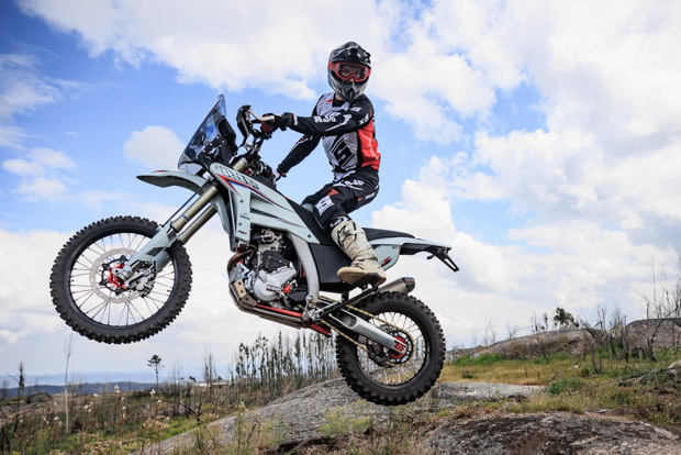 ajp pr7 2025 ajp motos 10
