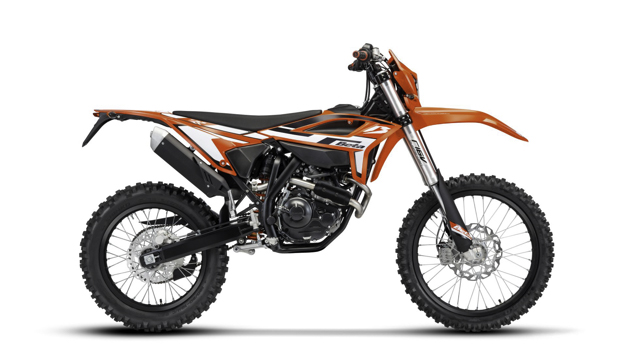 rr 125 4t enduro t red side 8