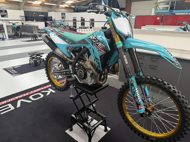 kove moto 2027 22