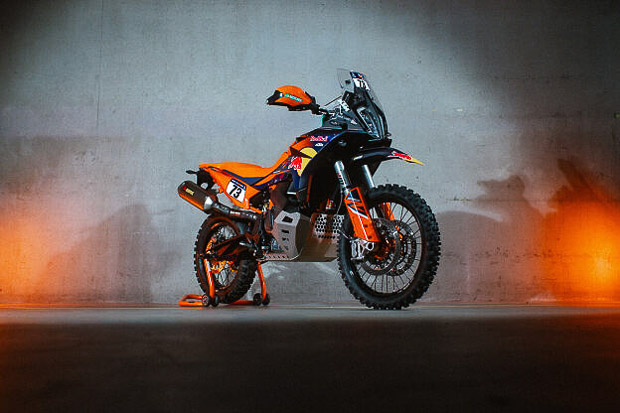 2026 ktm 890 adventure r rally 11