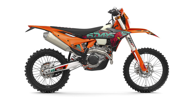 737649 my27 ktm 500 exc f 6days right side view exc 6days range studio 3
