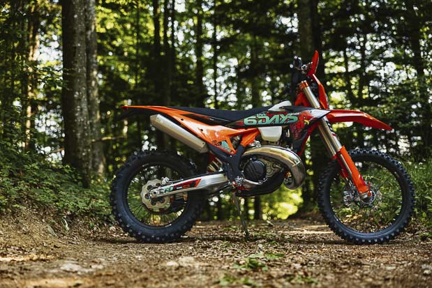 759258 2027 ktm 300 exc 6days static exc 6days static 7