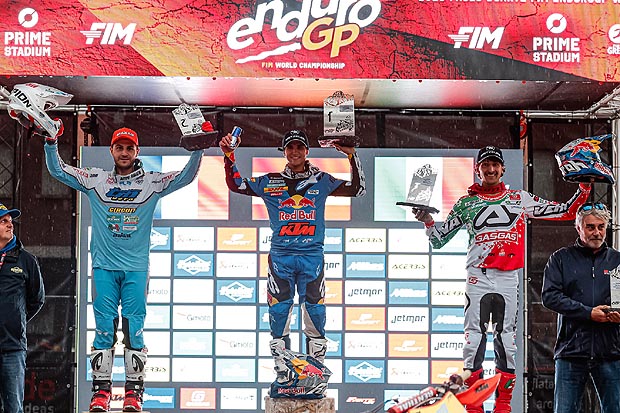 2025 09 27 podium
