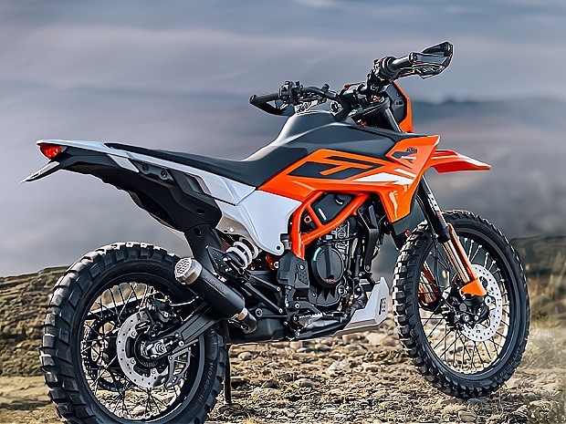 ktm390